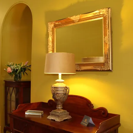 Ennismore House * Cork