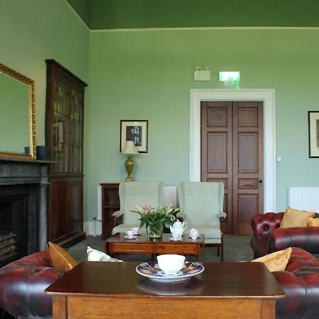 Ennismore House Hotel
